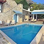 Peace Villa *