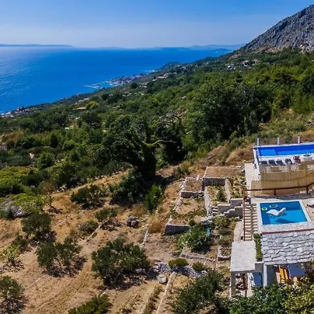 Peace Villa *